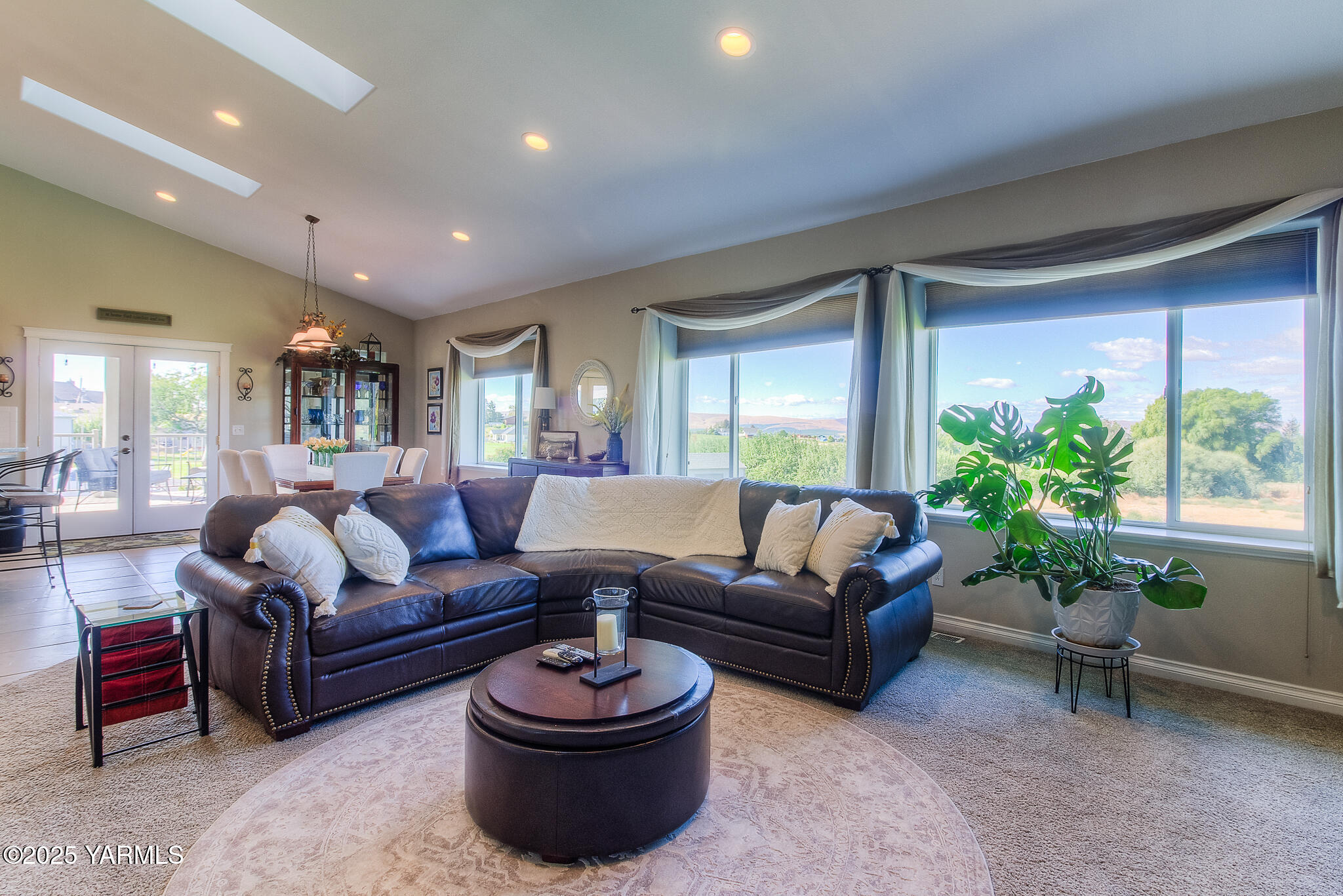 9806 Bittner Road Yakima, WA 98901 - Photo 12 of 53 Great Room