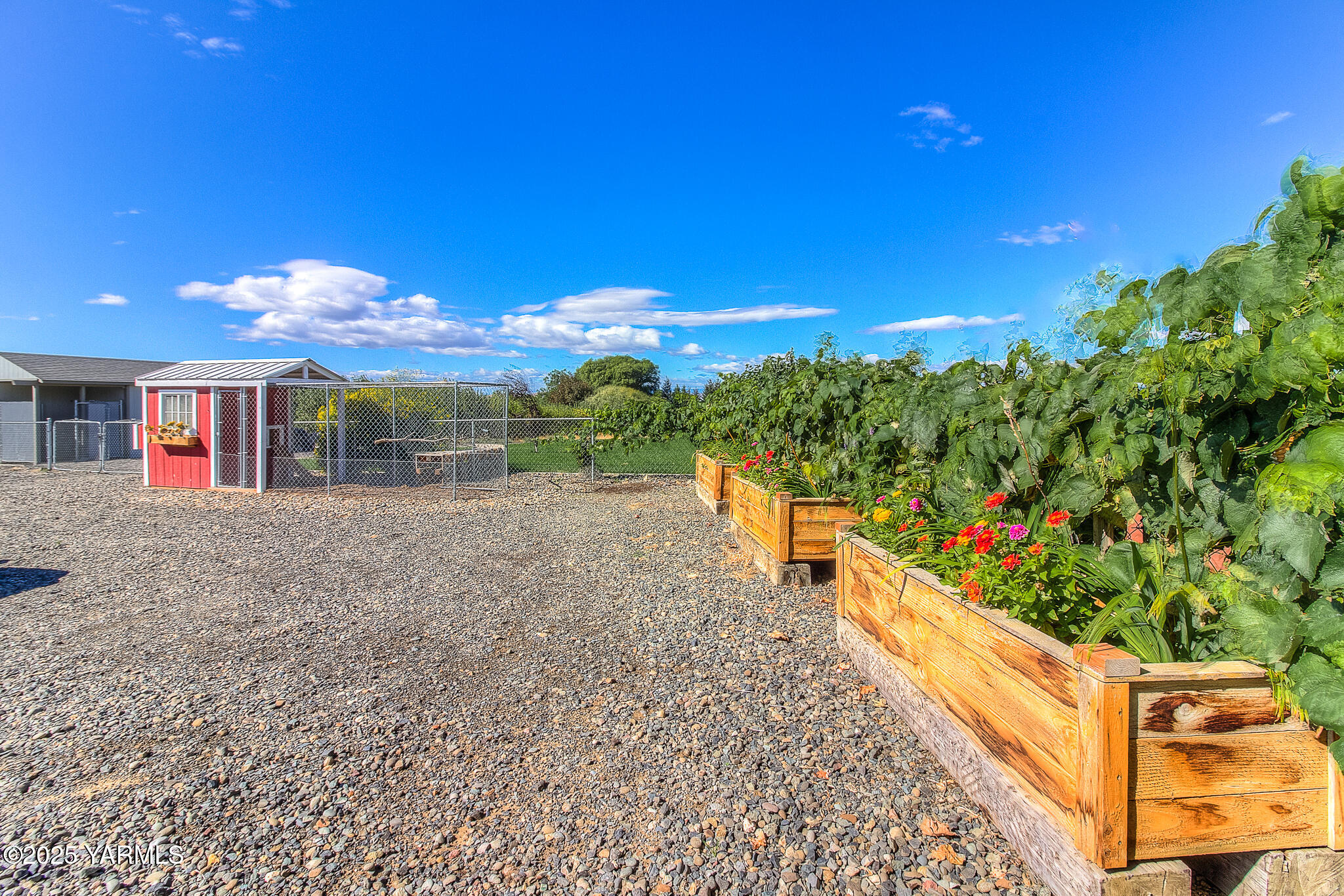 9806 Bittner Road Yakima, WA 98901 - Photo 52 of 53 Garden