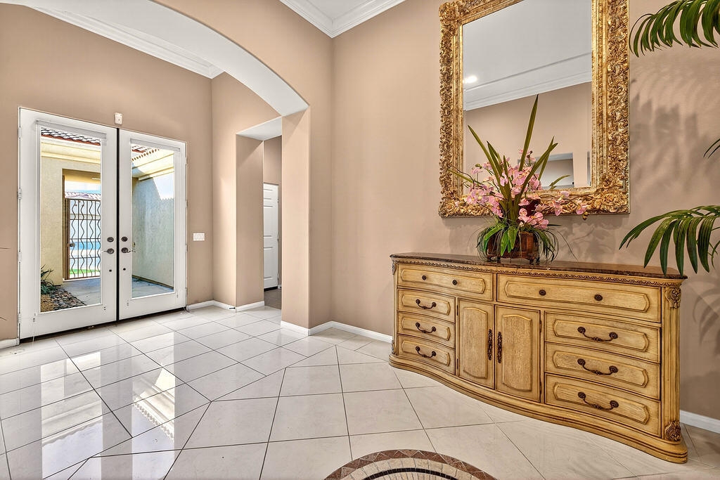 74 Rocio Court Palm Desert, CA 92260 - Photo 3 of 25 5