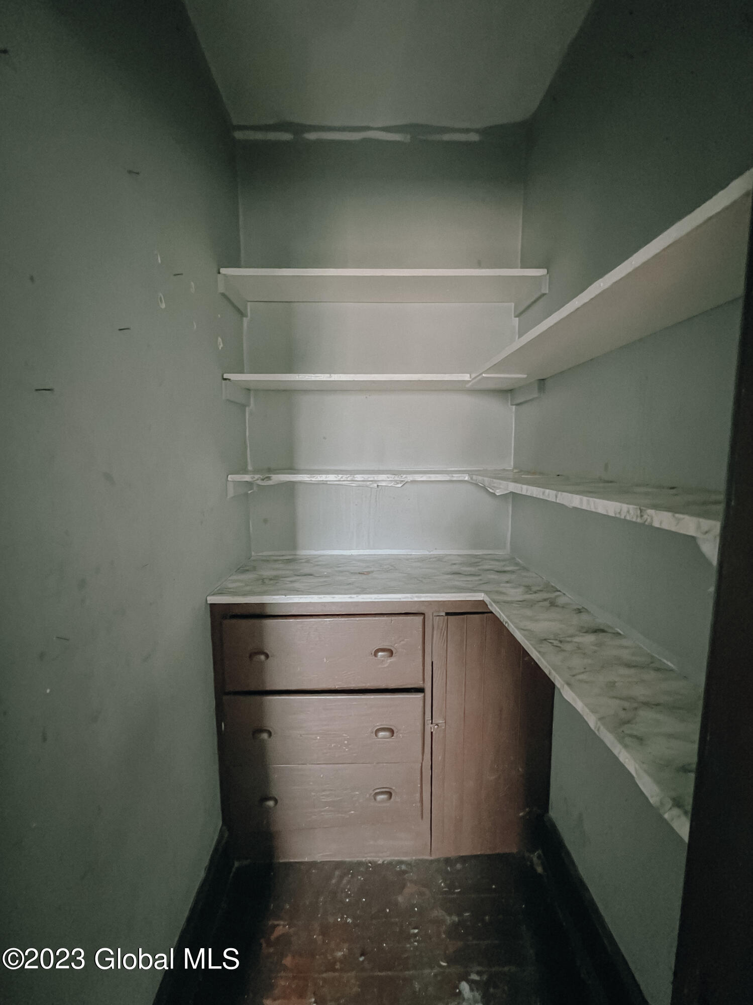 714 Beaver Street Schenectady, NY 12308 - Photo 19 of 20 IMG_2586