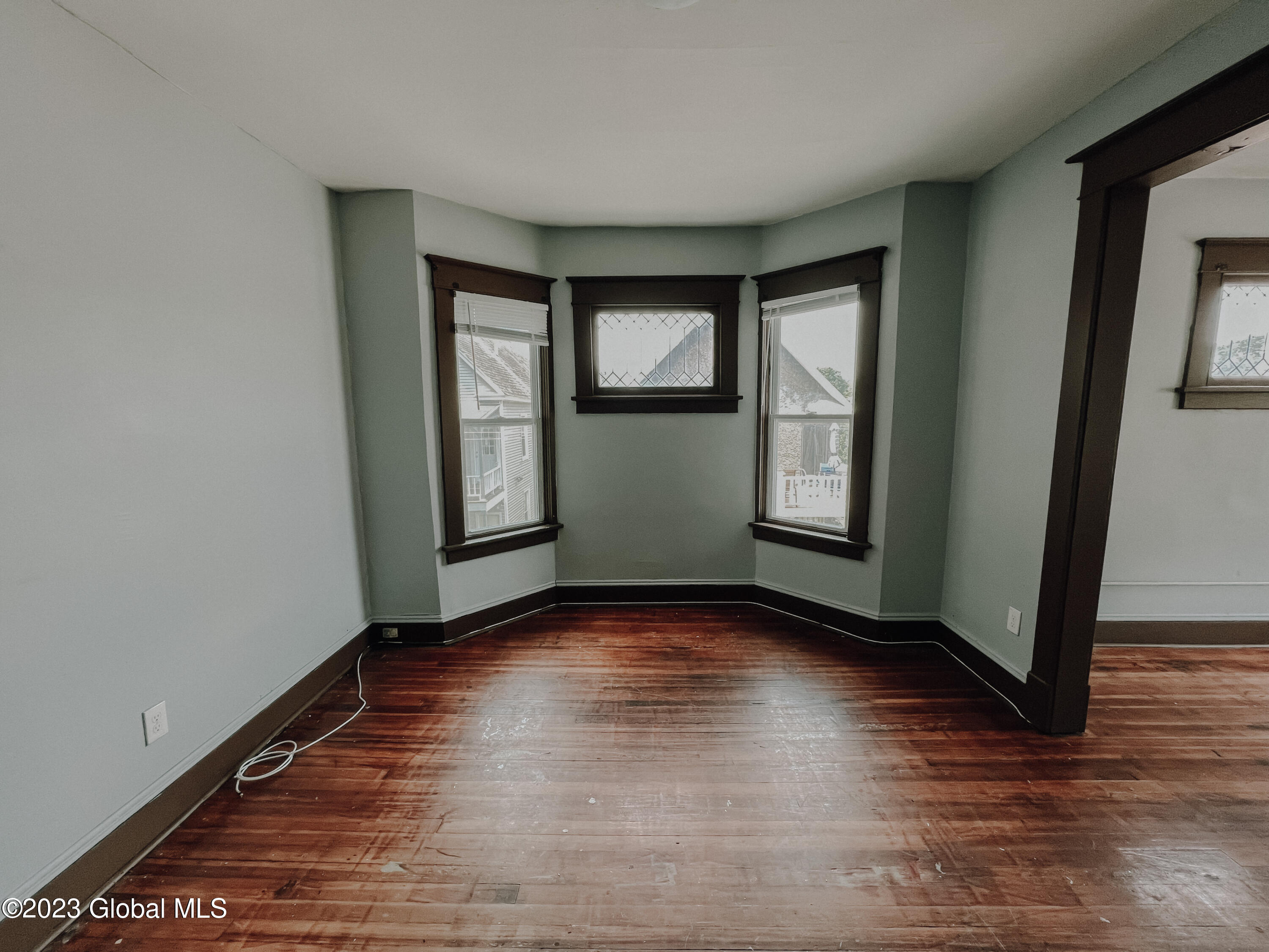 714 Beaver Street Schenectady, NY 12308 - Photo 4 of 20 IMG_2567