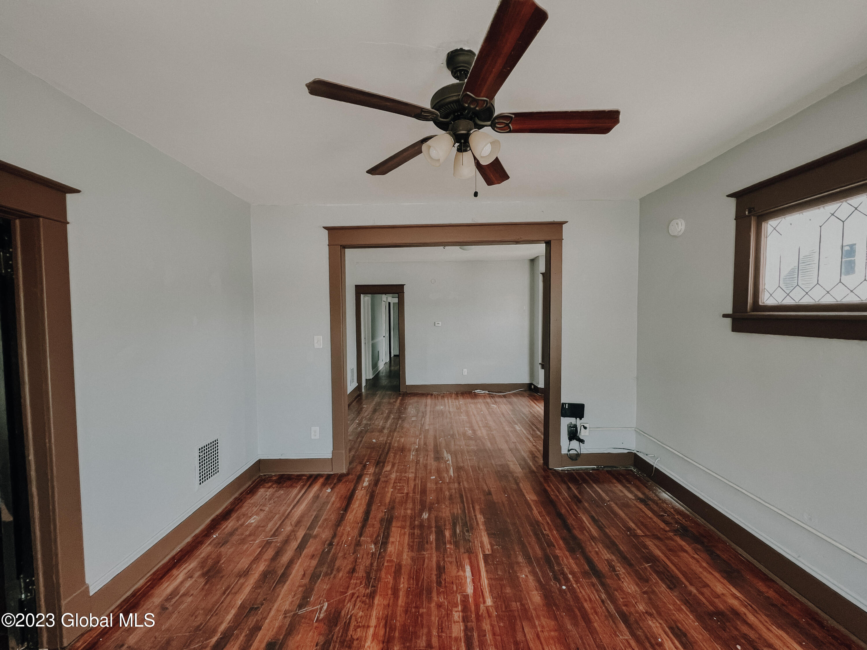 714 Beaver Street Schenectady, NY 12308 - Photo 6 of 20 IMG_2571