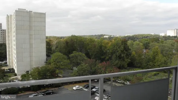 $1,700 | 5340 Holmes Run Parkway, Unit 709, Alexandria, VA 22304