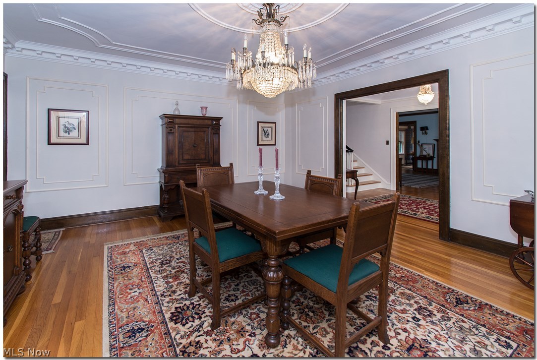 2667 Wicklow Road Cleveland, OH 44120 - Photo 4 of 25 Gallery Image 4