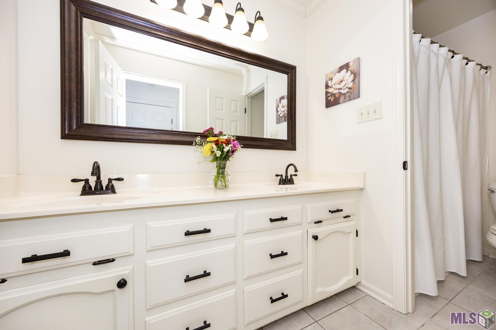 2415 Riverside Drive Port Allen, LA 70767 - Photo 16 of 17 Gallery Image 16