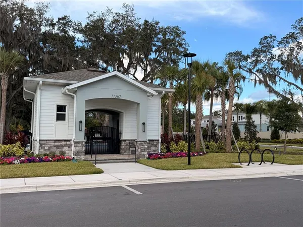 a view of outdoor space yard deck and patio
