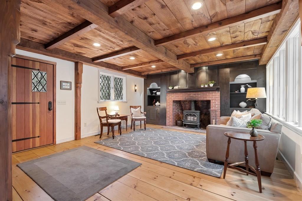 109 Hayward Road Acton, MA 01720 - Photo 8 of 36 Gallery Image 8