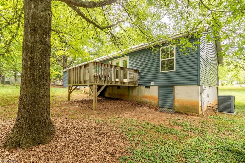 577 Fairgrove Road Thomasville, NC 27360 - Photo 19 of 19 Gallery Image 19