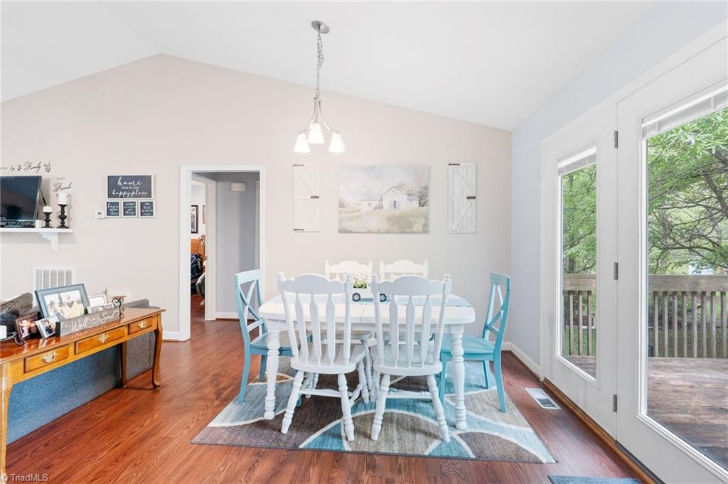 577 Fairgrove Road Thomasville, NC 27360 - Photo 7 of 19 Gallery Image 7