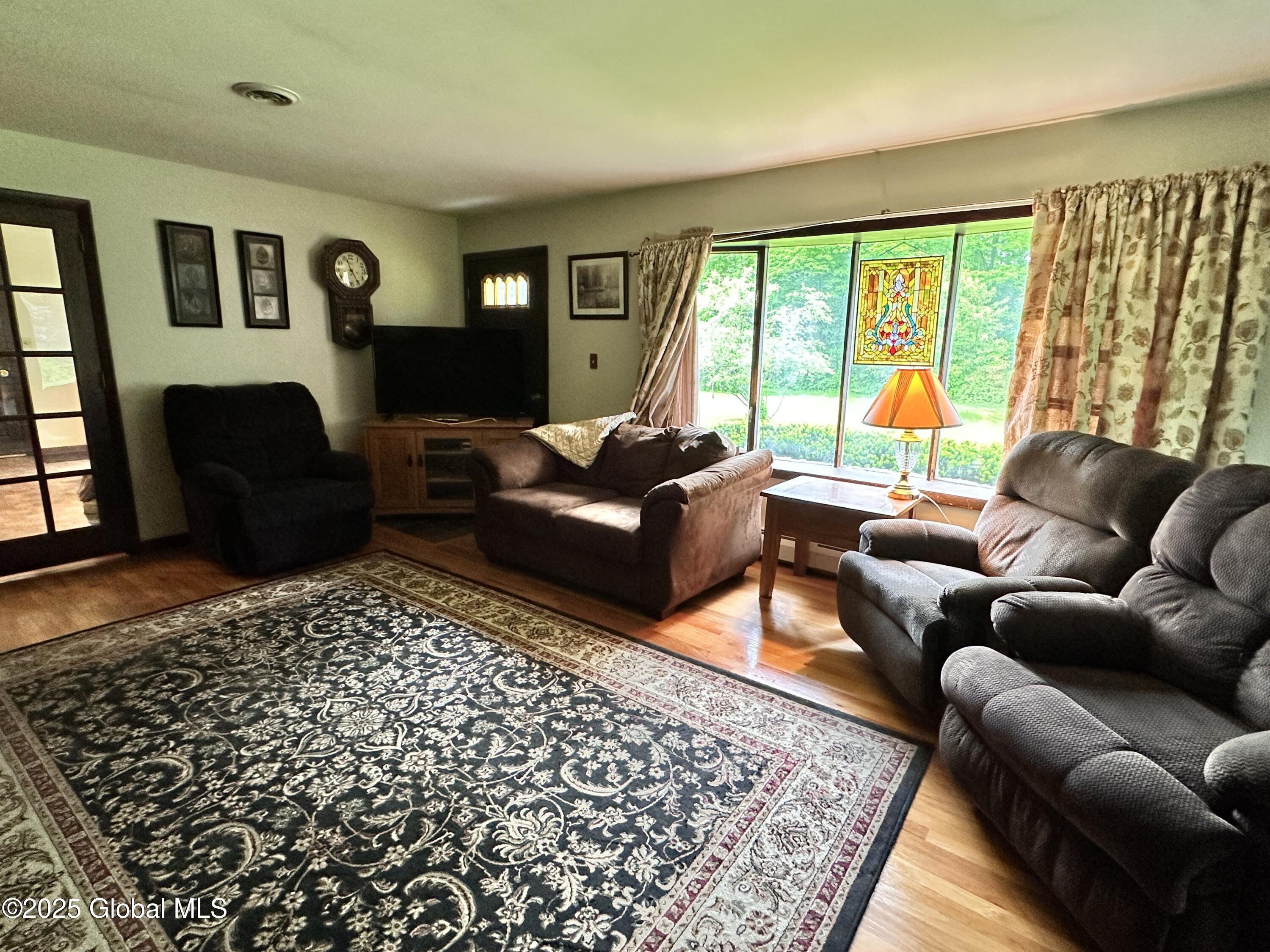 252 Wemple Road Schenectady, NY 12306 - Photo 7 of 57 IMG_3682
