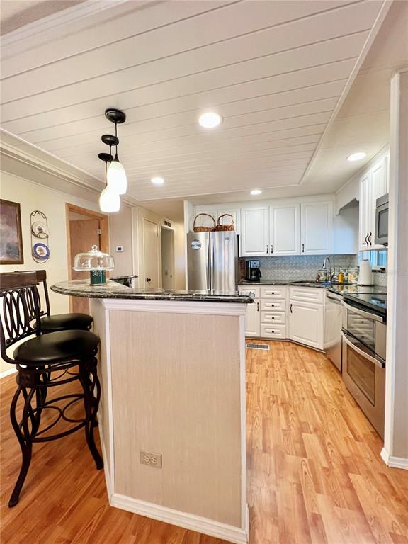 1100 South Belcher Road, Unit 645 Largo, FL 33771 - Photo 19 of 63 Kitchen