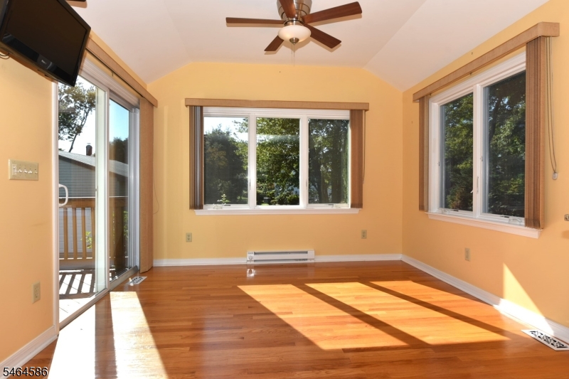 39-10 Jasper Road Fair Lawn, NJ 07410 - Photo 11 of 31 Gallery Image 11