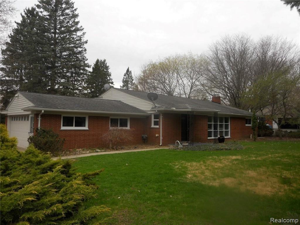 385 Apple Hill Lane Rochester Hills, MI 48306 - Photo 2 of 32