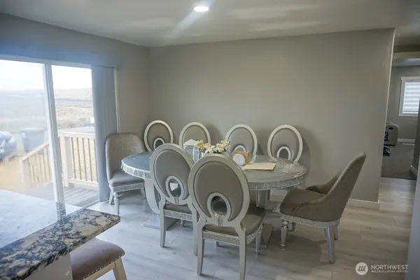 $299,900 | 35 West Hampton Road, Othello, WA 99344