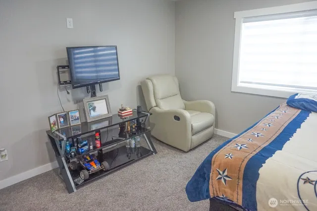 $299,900 | 35 West Hampton Road, Othello, WA 99344