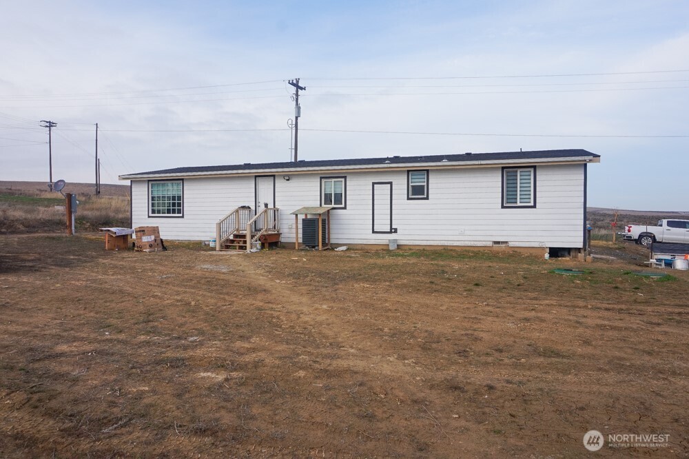 35 West Hampton Road Othello, WA 99344 - Photo 25 of 27