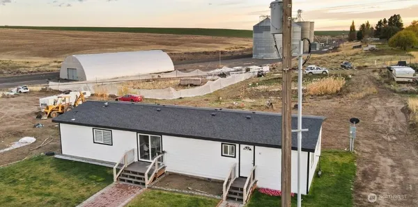 $299,900 | 35 West Hampton Road, Othello, WA 99344