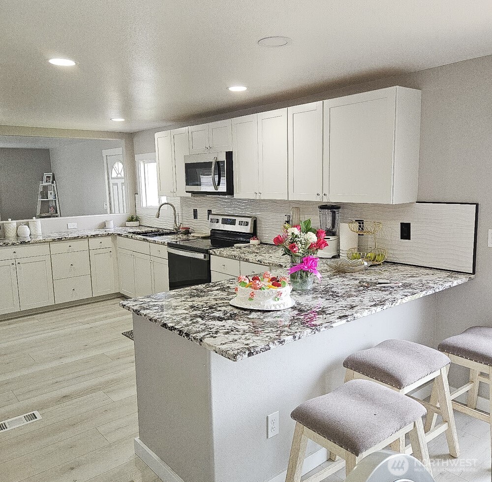 35 West Hampton Road Othello, WA 99344 - Photo 9 of 27