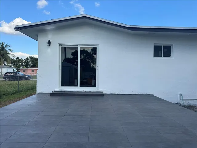 $619,900 | 13930 Jefferson Street, Miami, FL 33176