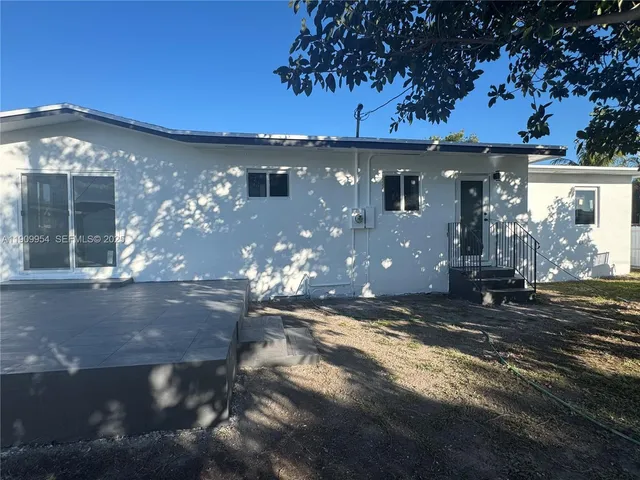 $619,900 | 13930 Jefferson Street, Miami, FL 33176