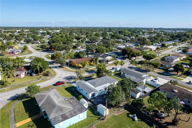 $619,900 | 13930 Jefferson Street, Miami, FL 33176