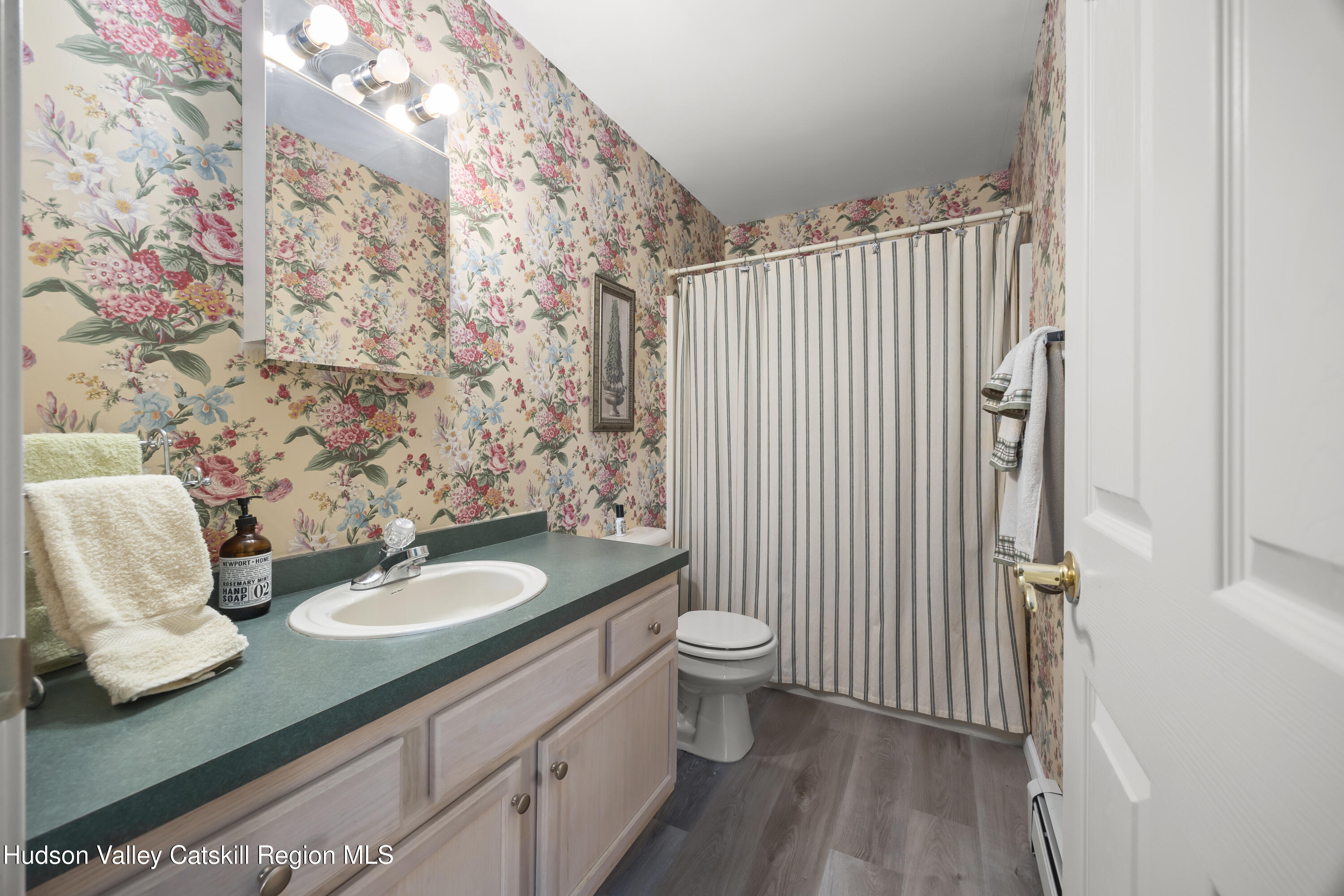 311 Middle Road Hudson, NY 12534 - Photo 21 of 28 7Y3A2338