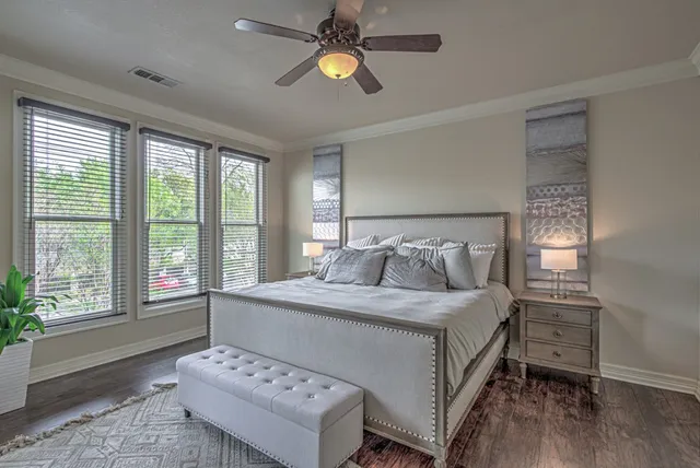 $849,000 | 2226 Westlake Drive, Unit 13, Austin, TX 78746