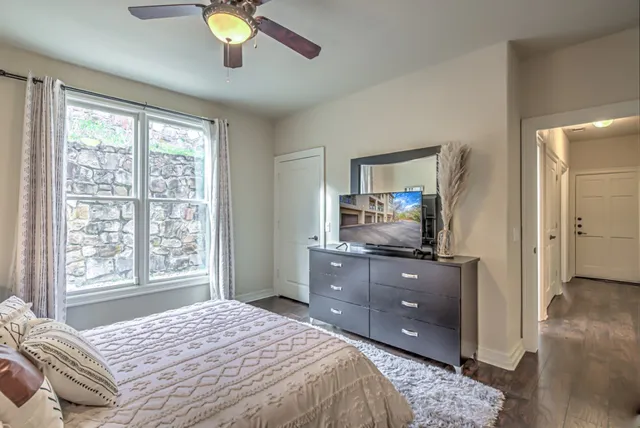 $849,000 | 2226 Westlake Drive, Unit 13, Austin, TX 78746