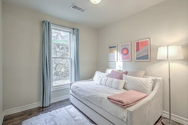 $849,000 | 2226 Westlake Drive, Unit 13, Austin, TX 78746