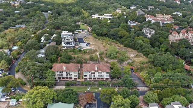 $849,000 | 2226 Westlake Drive, Unit 13, Austin, TX 78746