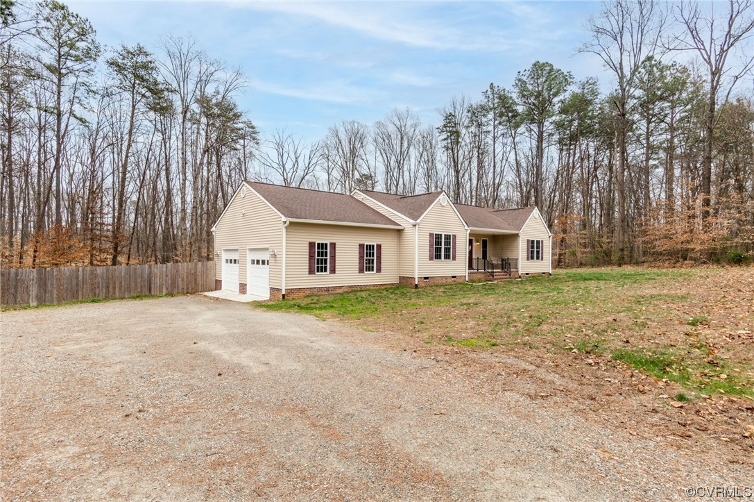 2318 Red Lane Road Powhatan, VA 23139 - Photo 3 of 31 Gallery Image 3