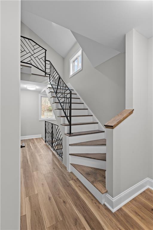 817 Eldora Place Pittsburgh, PA 15210 - Photo 13 of 29 a view of entryway