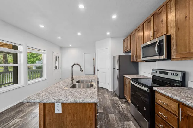 $173,000 | 5 Columbia Drive, Unit 25, Kettle Falls, WA 99141