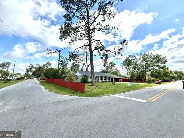 $225,000 | 44 Kersey Street, Hazlehurst, GA 31539