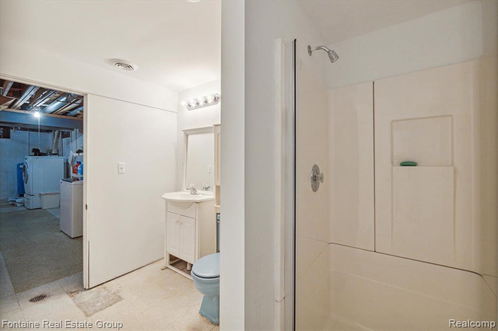 1591 East Wardlow Road Highland, MI 48356 - Photo 42 of 52 Gallery Image 42