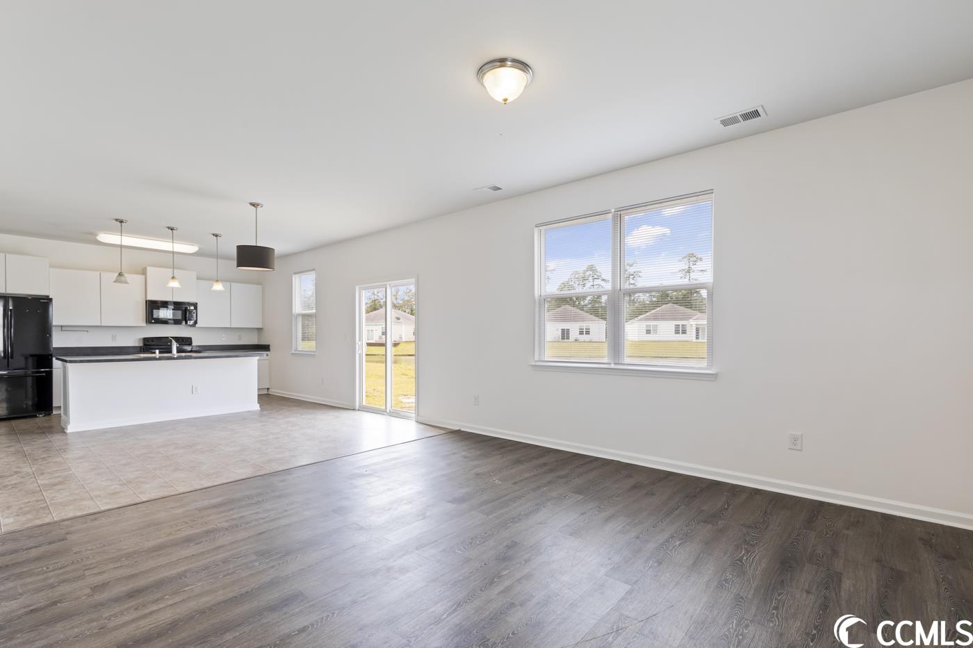 808 Hayes Point Circle Myrtle Beach, SC 29588 - Photo 13 of 35