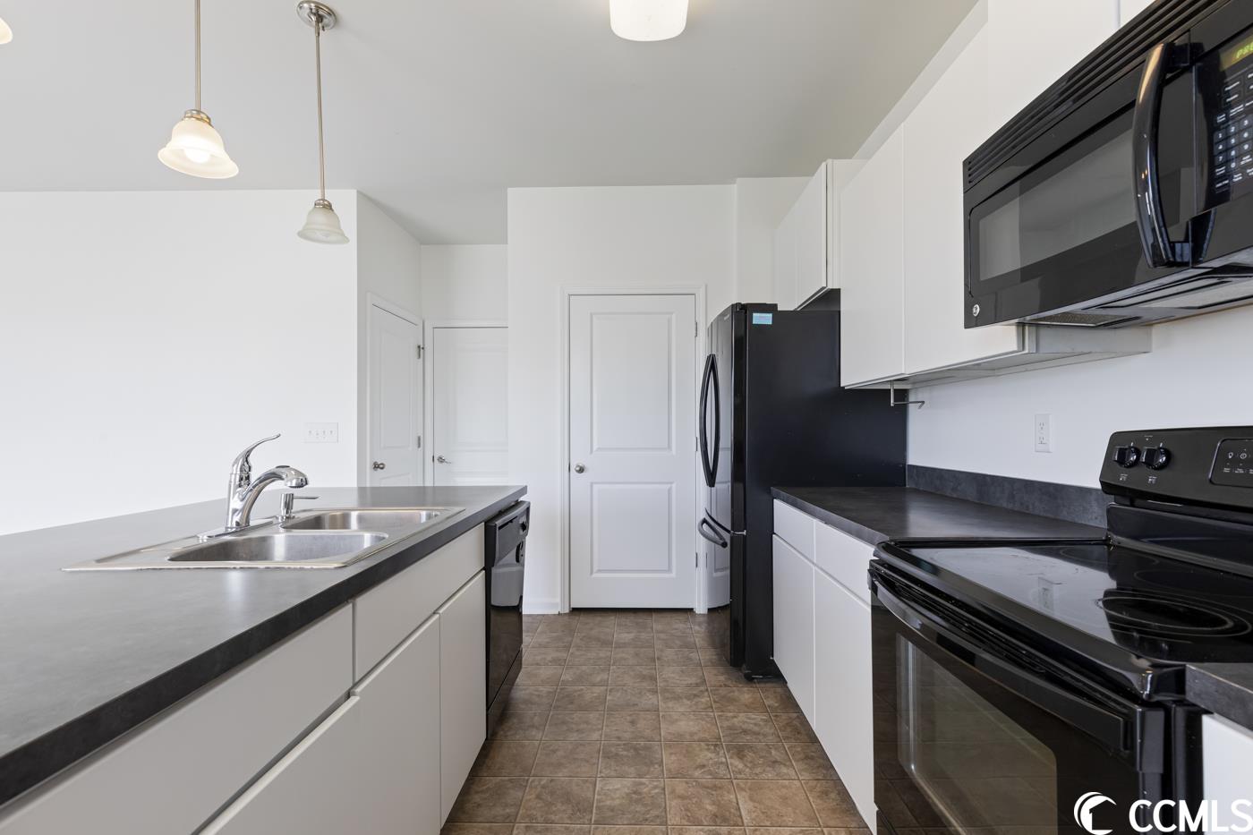 808 Hayes Point Circle Myrtle Beach, SC 29588 - Photo 8 of 35