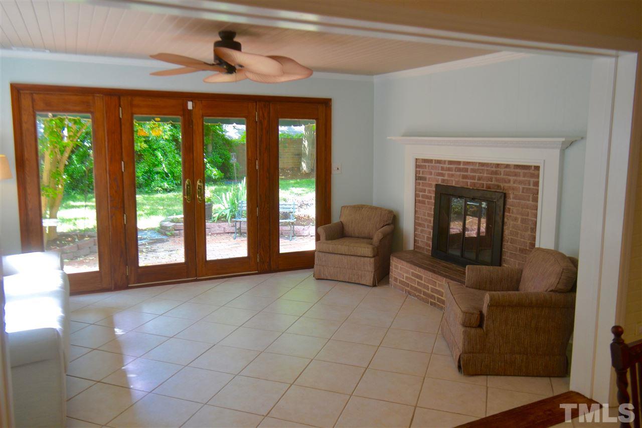 232 Pineview Road Durham, NC 27707 - Photo 8 of 25 Gallery Image 8