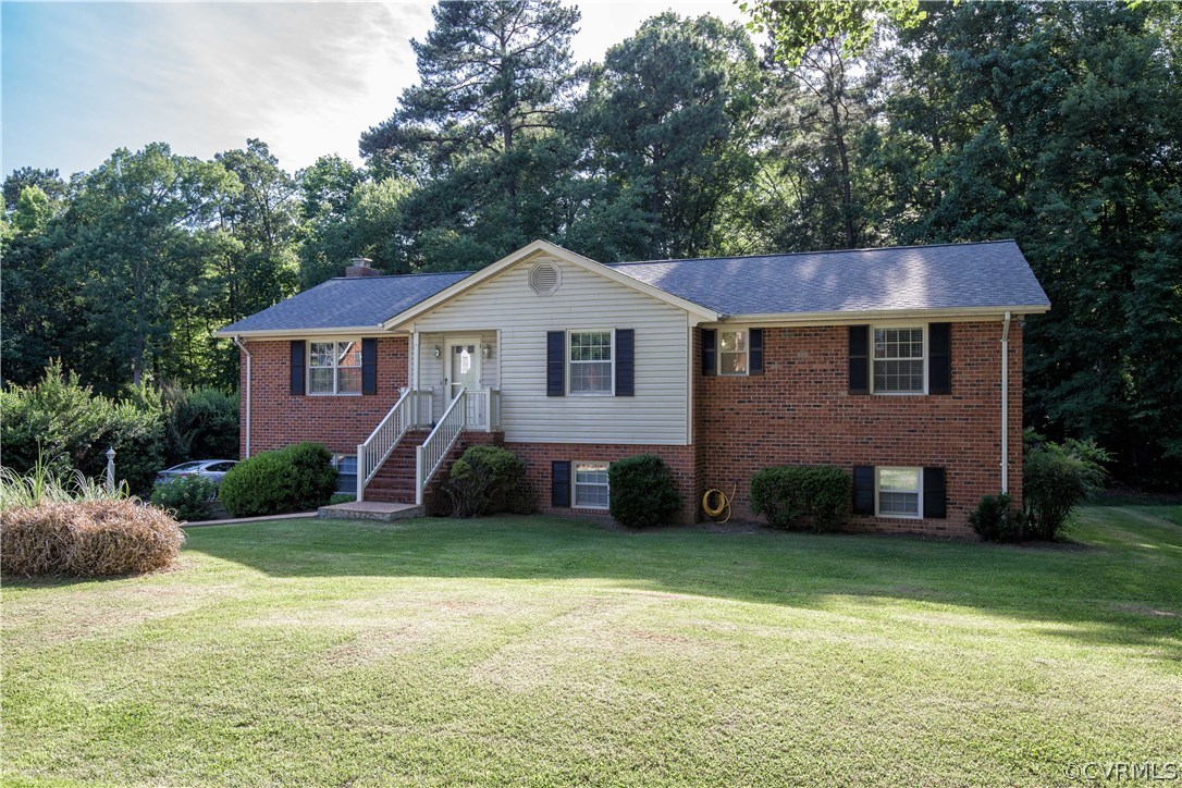4320 Oxbridge Road Richmond, VA 23236 - Photo 1 of 33 Gallery Image 1