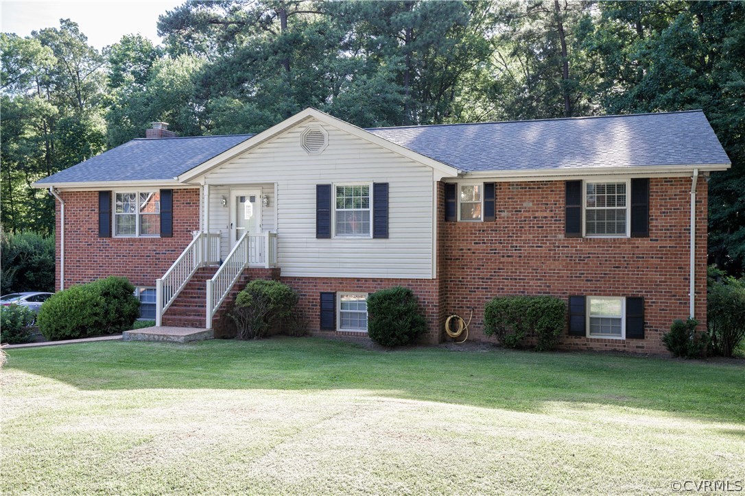 4320 Oxbridge Road Richmond, VA 23236 - Photo 2 of 33 Gallery Image 2