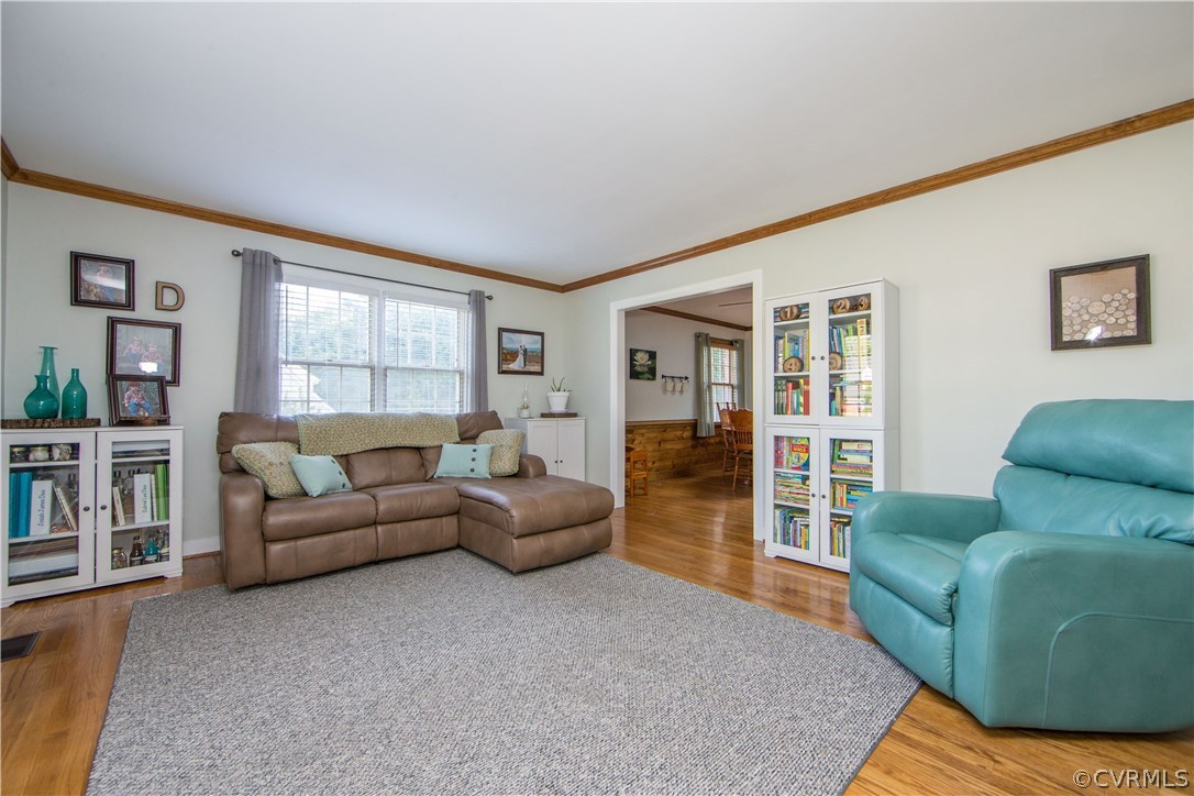 4320 Oxbridge Road Richmond, VA 23236 - Photo 7 of 33 Gallery Image 7