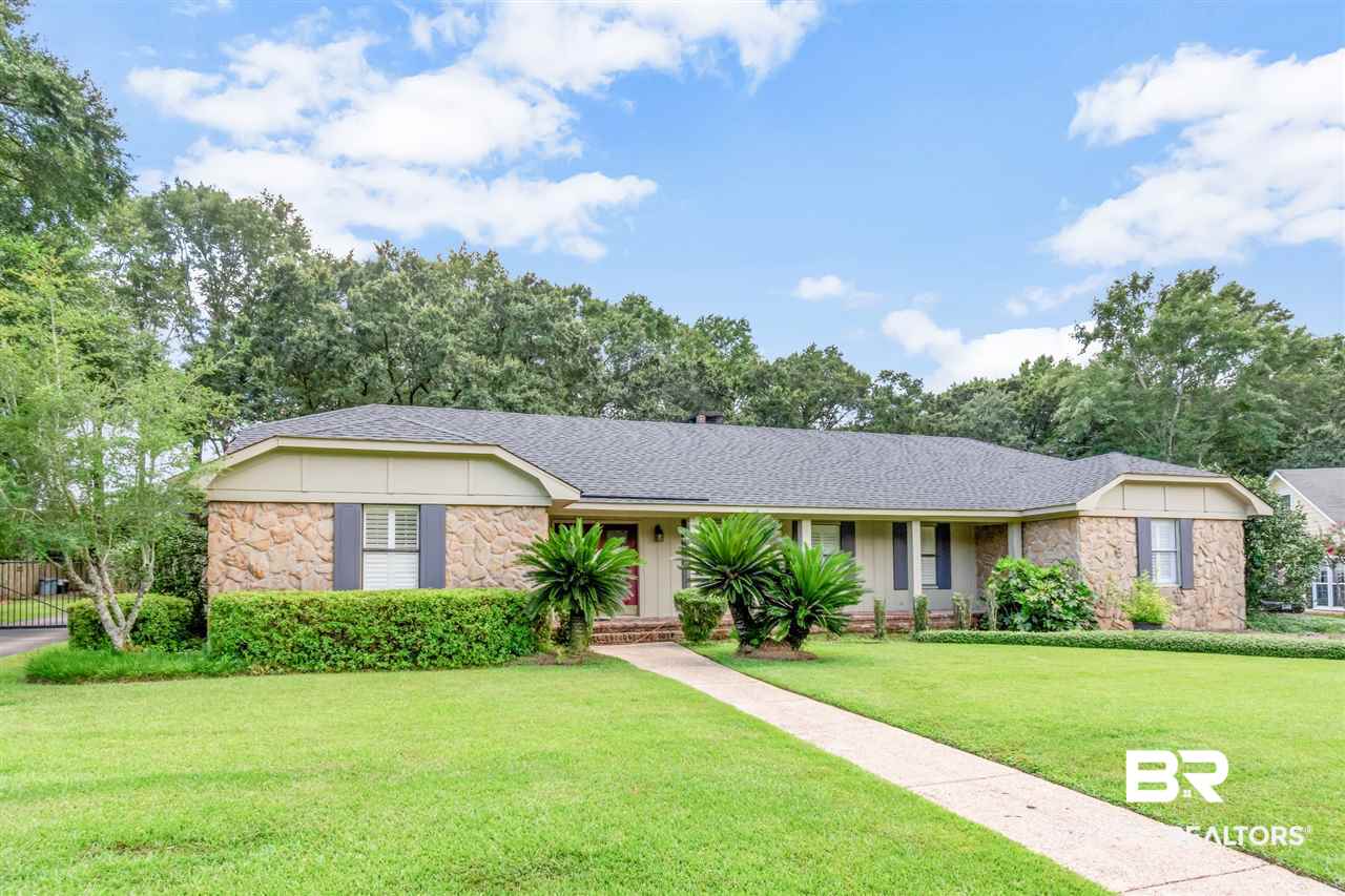 5621 Regency Oaks Drive North Mobile, AL 36609 - Photo 3 of 48