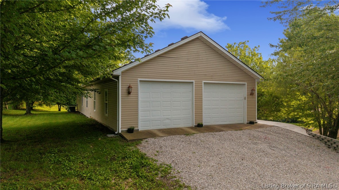 2445 Henriott Road Georgetown, IN 47122 - Photo 12 of 70