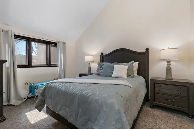 $254,999 | 16 Oak Glen Drive, Galena, IL 61036