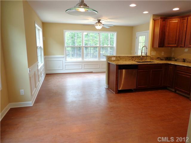 1268 Sutton Spring Road York, SC 29745 - Photo 7 of 16