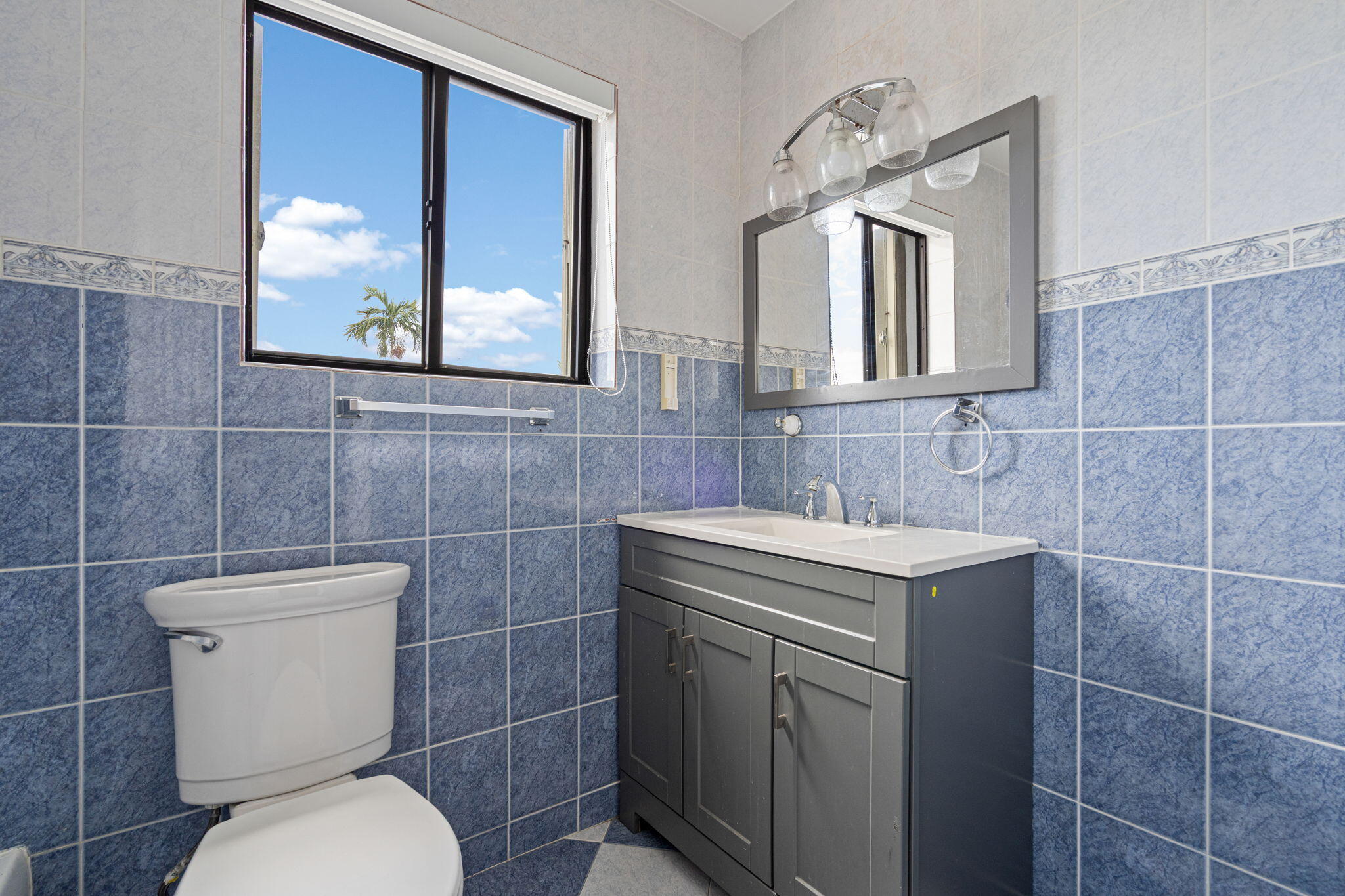 1340 West 41st Street, Unit 101 Hialeah, FL 33012 - Photo 32 of 41 35-web-or-mls-35