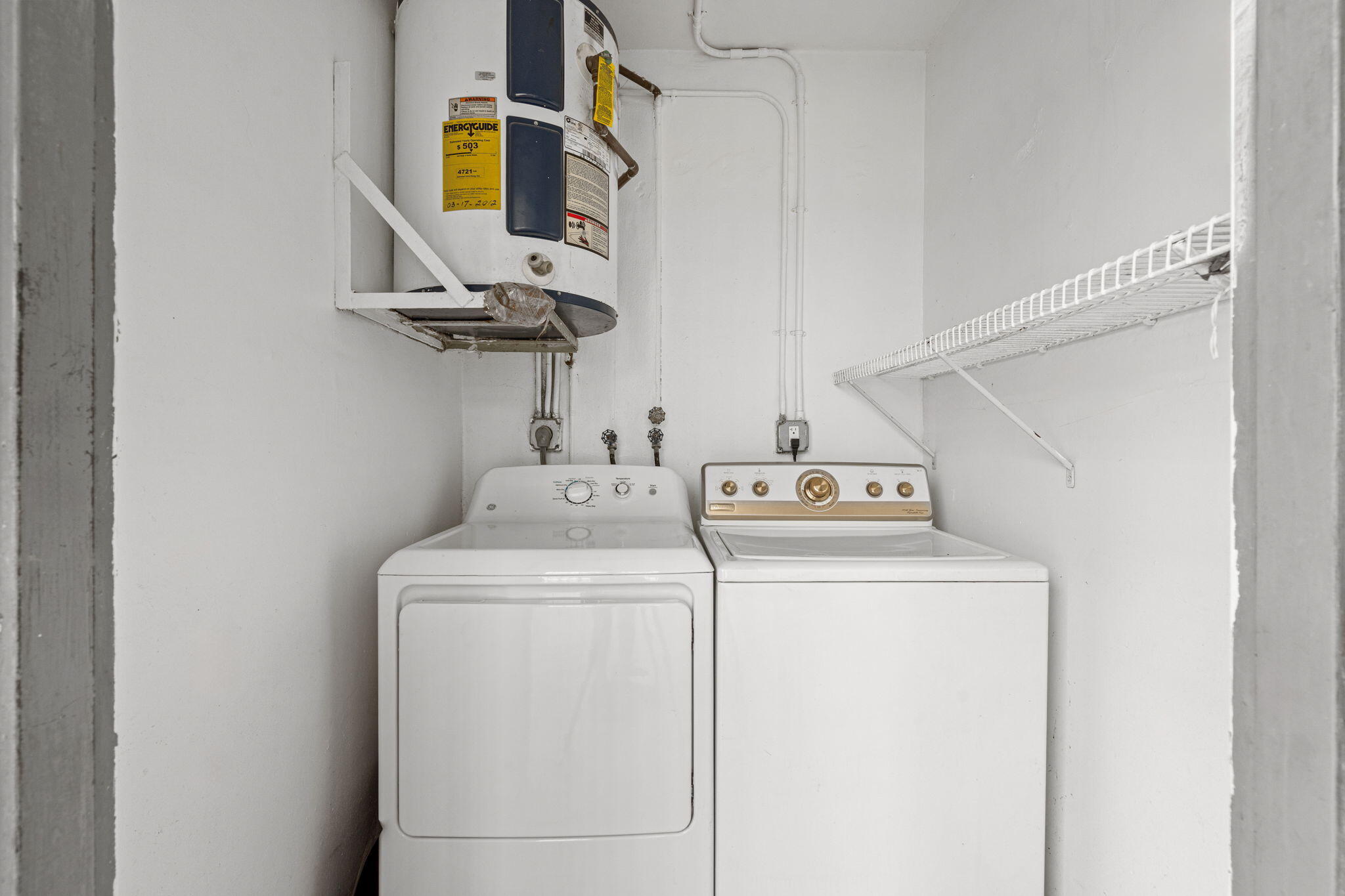 1340 West 41st Street, Unit 101 Hialeah, FL 33012 - Photo 36 of 41 39-web-or-mls-39