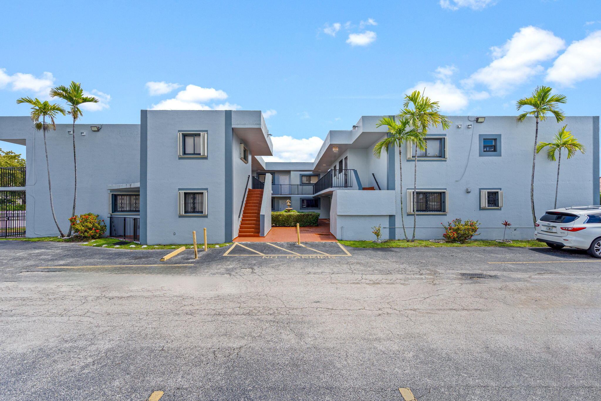 1340 West 41st Street, Unit 101 Hialeah, FL 33012 - Photo 40 of 41 3-web-or-mls-03