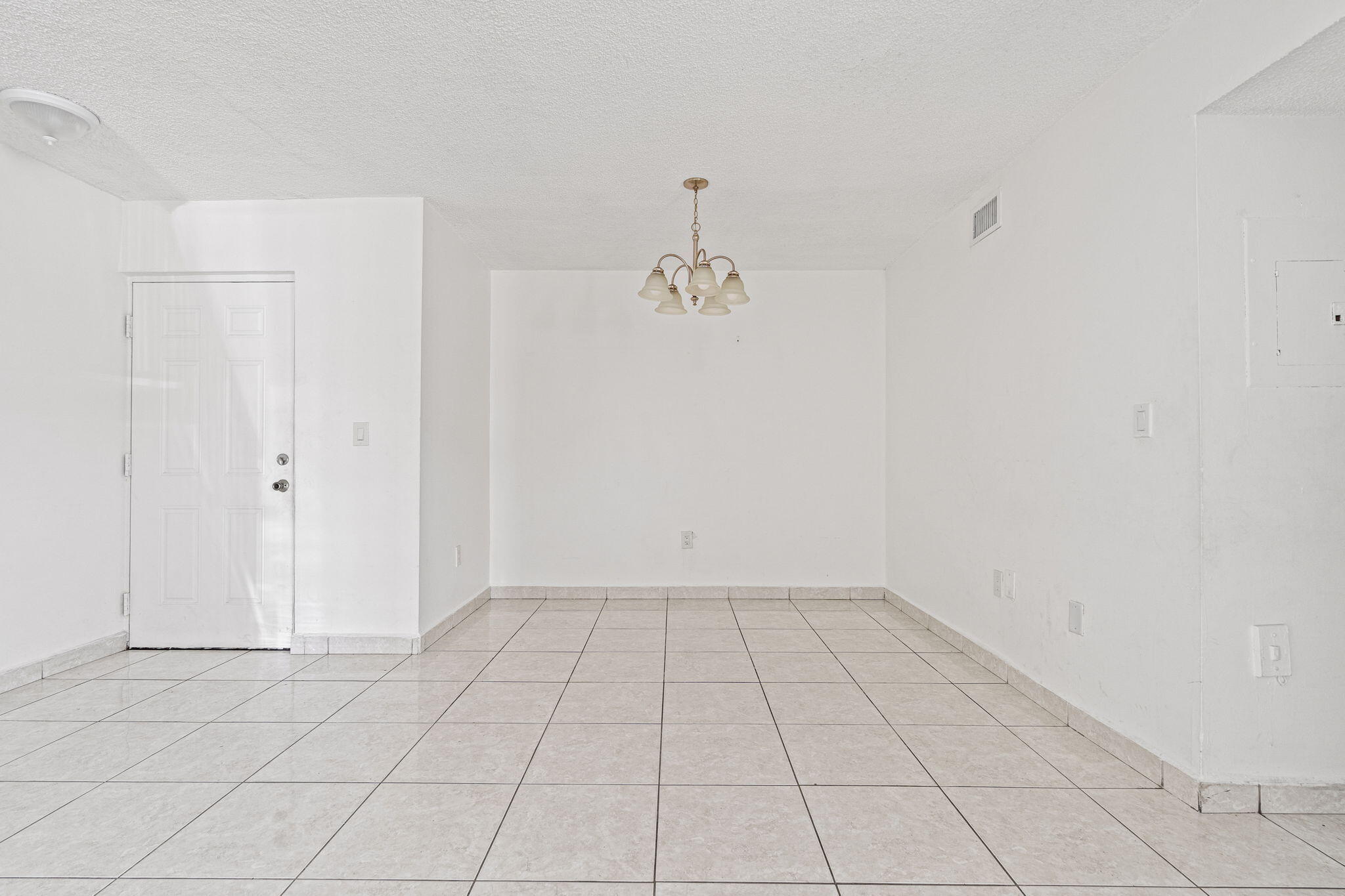 1340 West 41st Street, Unit 101 Hialeah, FL 33012 - Photo 6 of 41 12-web-or-mls-12