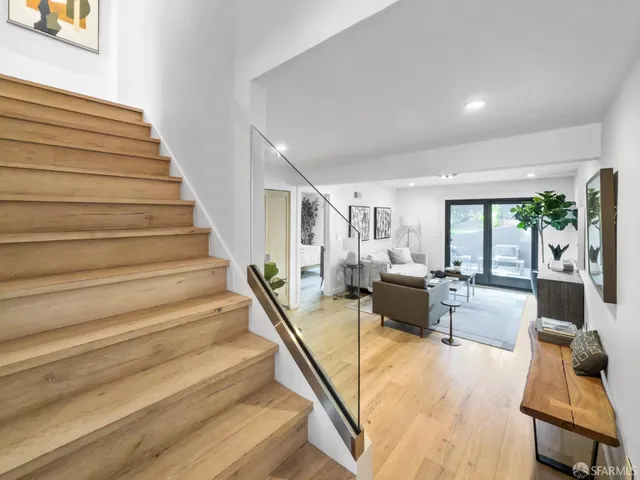 $1,995,000 | 136 Bradford Street, San Francisco, CA 94110